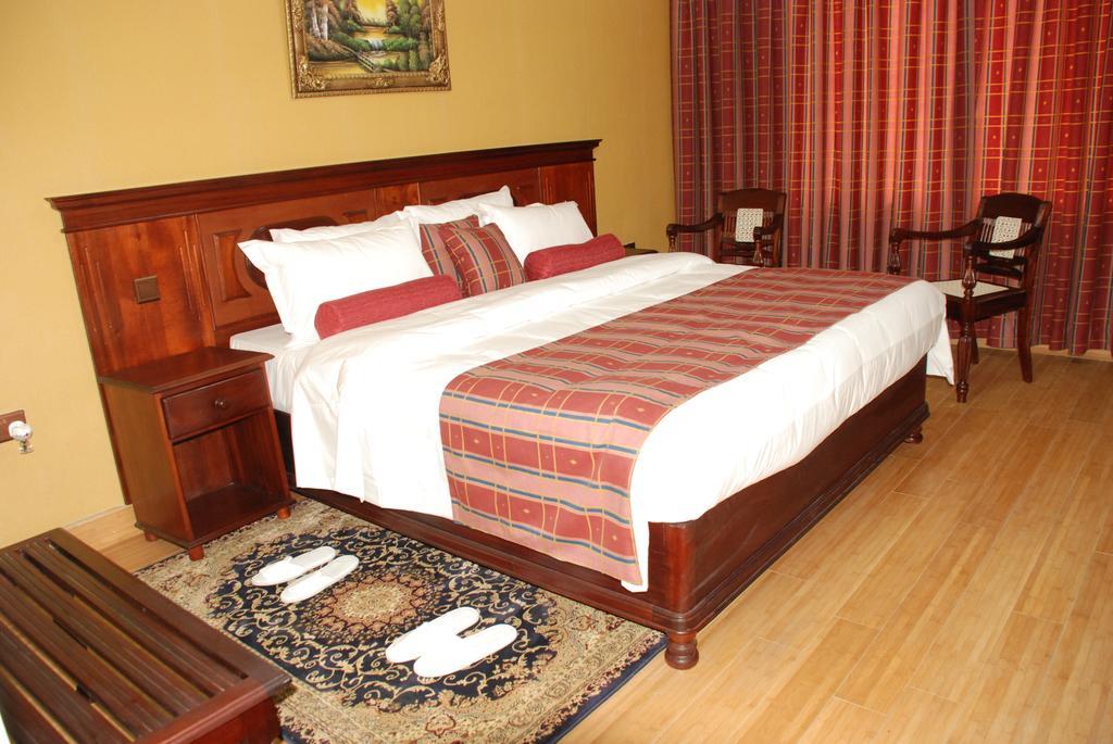 Eagle Palace Hotel Nakuru Exterior photo