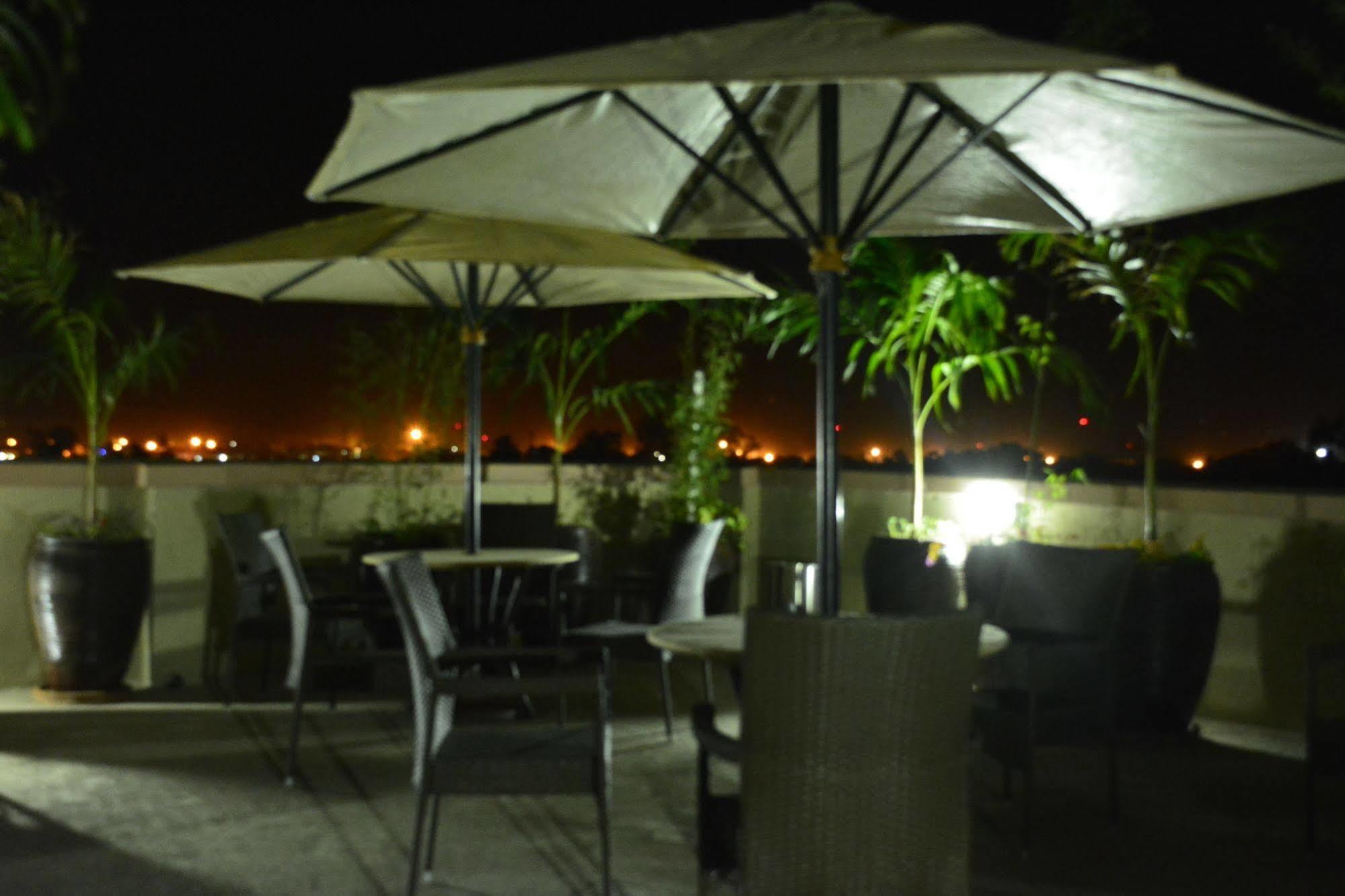Eagle Palace Hotel Nakuru Exterior photo